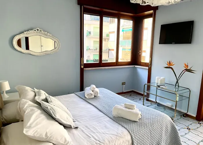 Pool Family Big Appartament In Center ソレント