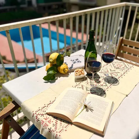 Pool Family Big Appartament In Center Sorrento