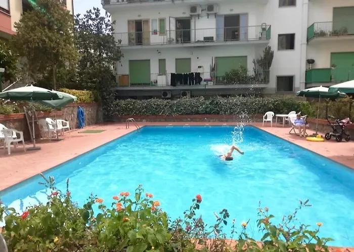 Lejlighed Pool Family Big Appartament In Center Sorrento